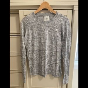 Abercrombie & Fitch lightweight pullover